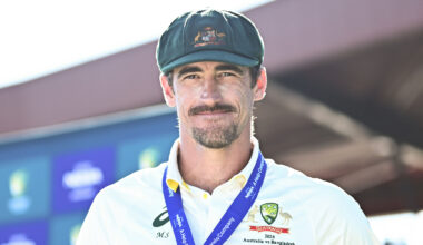 Superstar Starc earns top Test ranking for the first time
