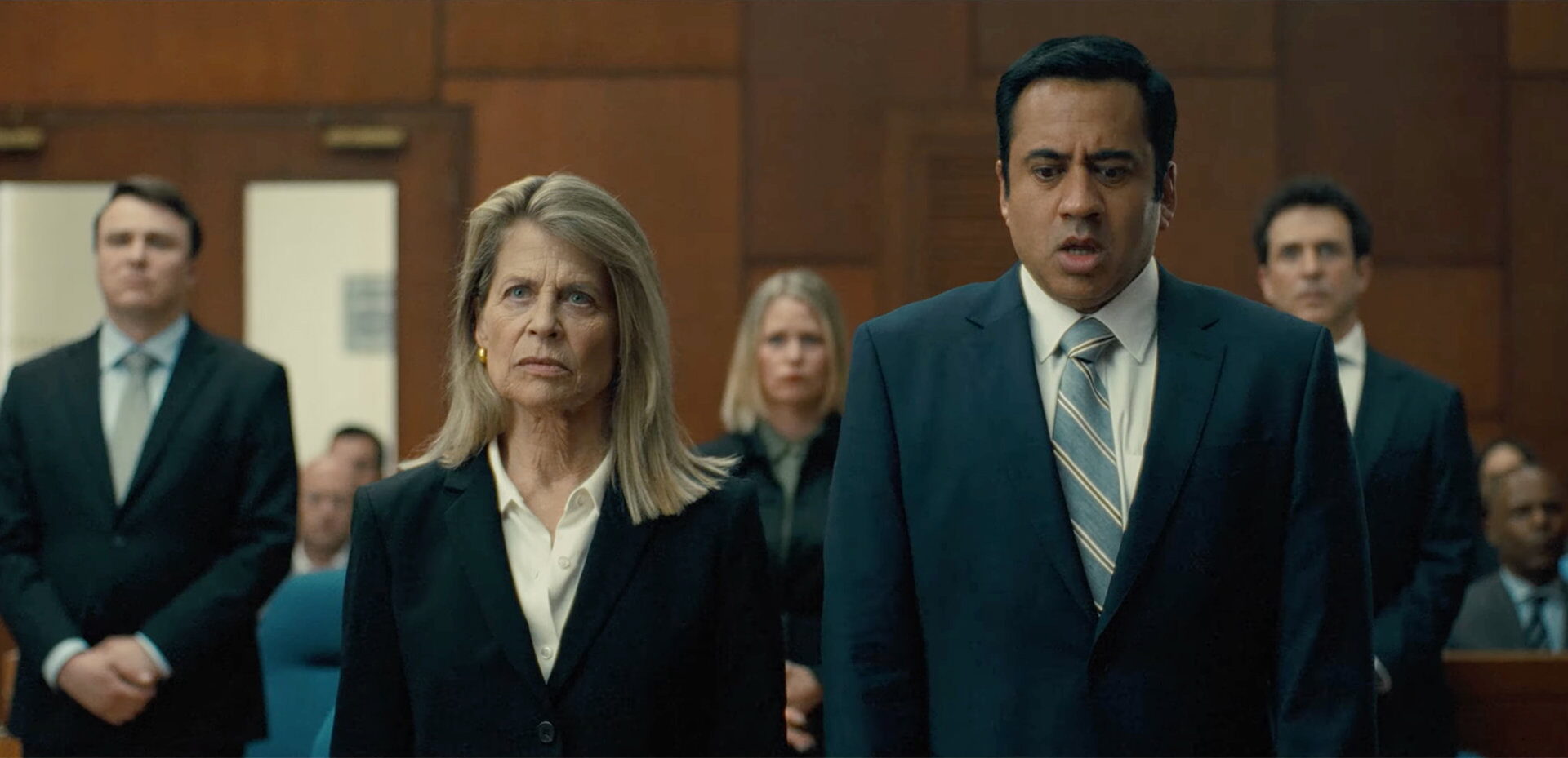 Kal Penn & Linda Hamilton in 'Trust Me, I'm a Doctor' Comedy Trailer