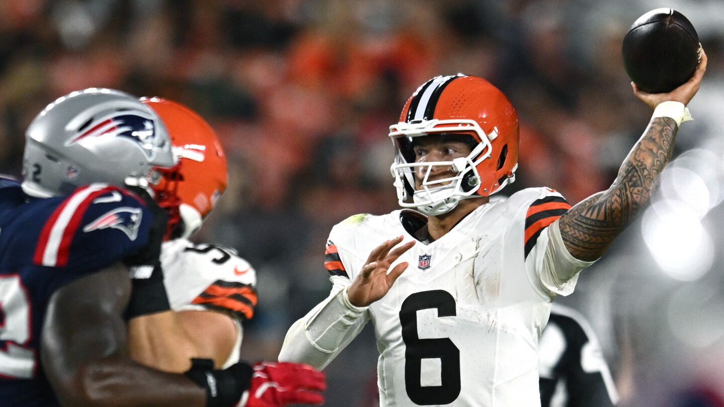 Browns put Dillon Gabriel on IR as they set initial 53-man roster