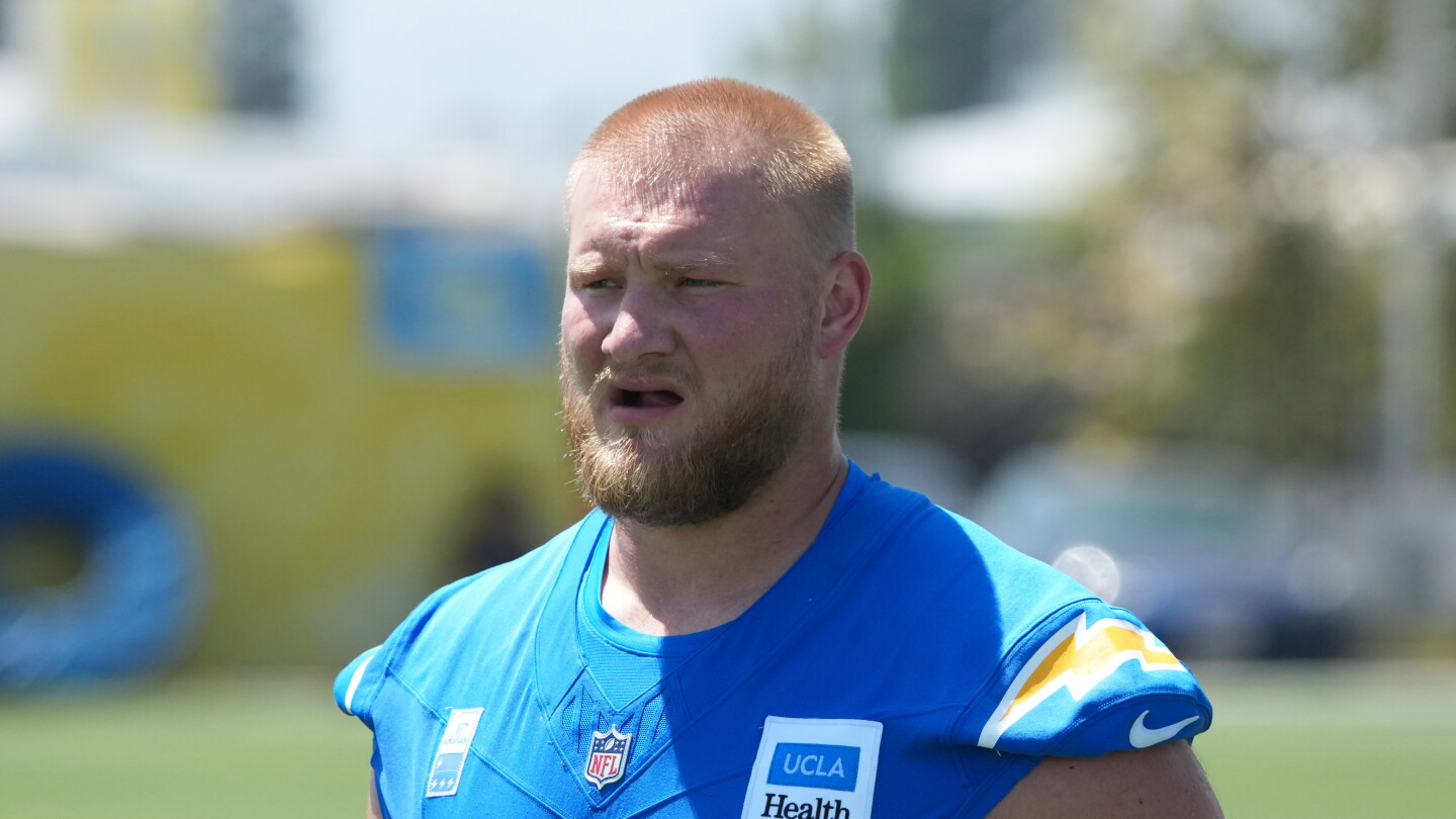 C Tyler Biadasz carted off at Chargers practice