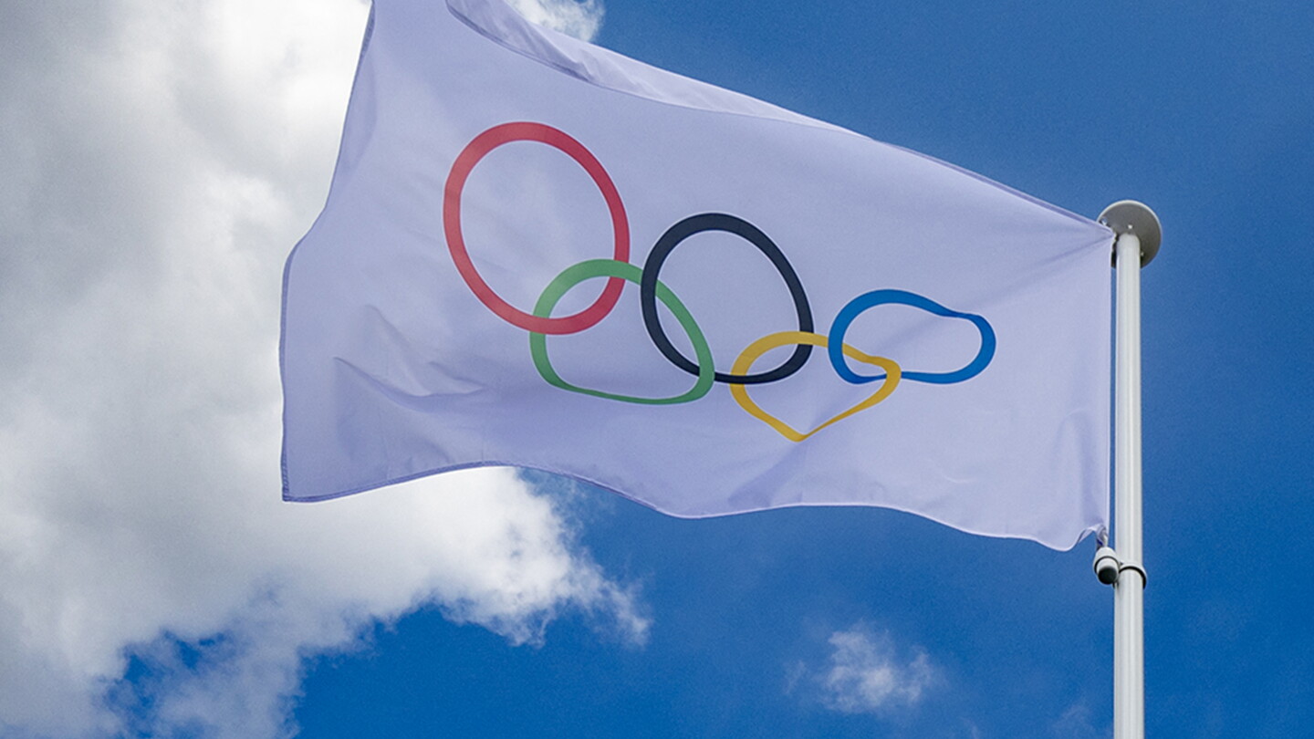 NFL says more than 200 players want to participate in Olympics (only 32 will be permitted to do so)