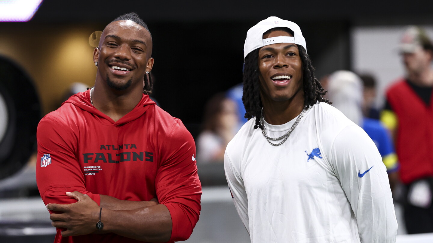 Should Bijan Robinson, Jahmyr Gibbs contracts blow up the running back market?