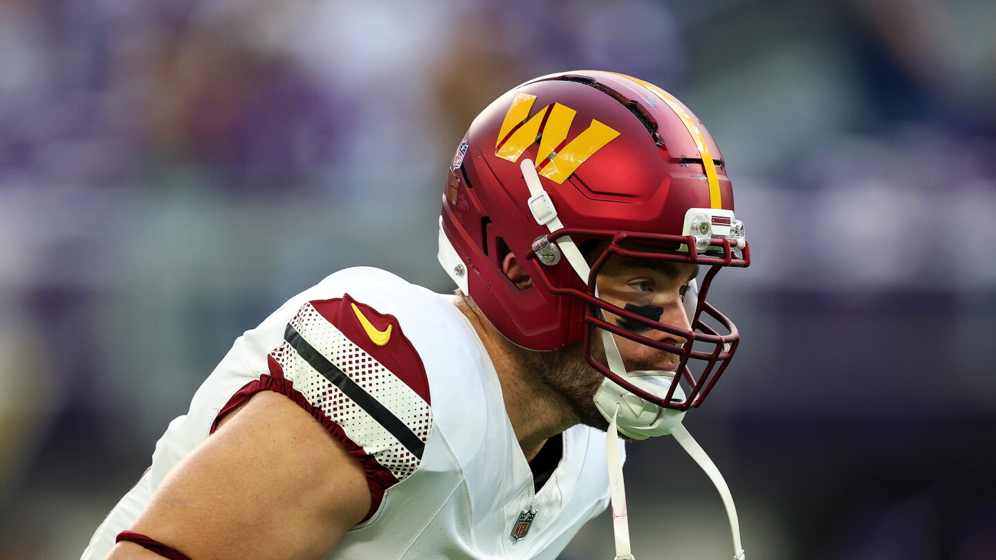 Free agent TE Zach Ertz cleared for football activities