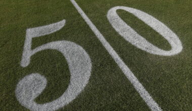 On grass vs. turf, NFL clings to the injury-rate statistics