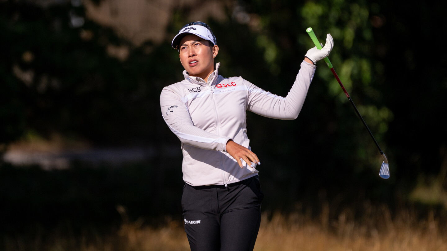 Jeeno Thitikul follows 64 with 73 to drop in Round 2 of AIG Women's Open