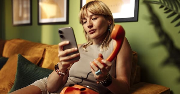 'It’s my world' – smartphone dependence is real. Do we want to beat it?
