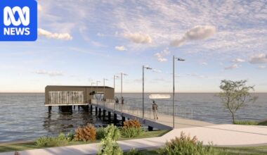WA government committed to Matilda Bay ferry plan as opponents highlight safety risks