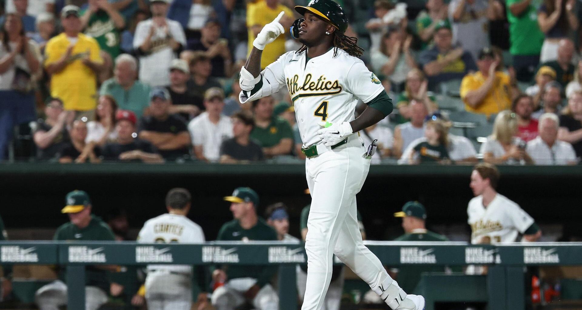 Donovan Walton hits a 10th-inning walk-off 2-run homer as the Athletics beat the Mariners 6-5