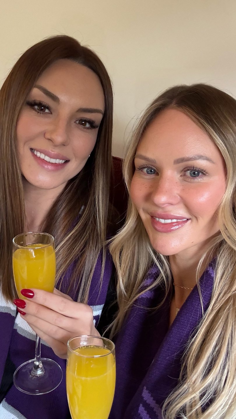Jules Neale posted a photo of her posing in a Dockers scarf.