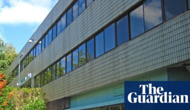 UK’s biggest private hospital firm Spire agrees £1bn takeover by hedge fund | Healthcare industry