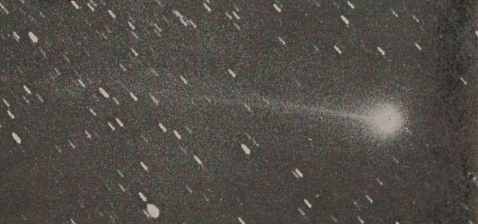 Comet C/1911 N1 (Kiess), the parent body of the Alpha Aurigids meteor shower, photographed by Ferdinand Quénisset from the Flammarion Observatory, Juvisy-sur-Orge, France, on July 29, 1911.
