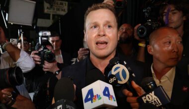Ryan Reynolds slammed by Spencer Pratt over anti-hero, '80s comments