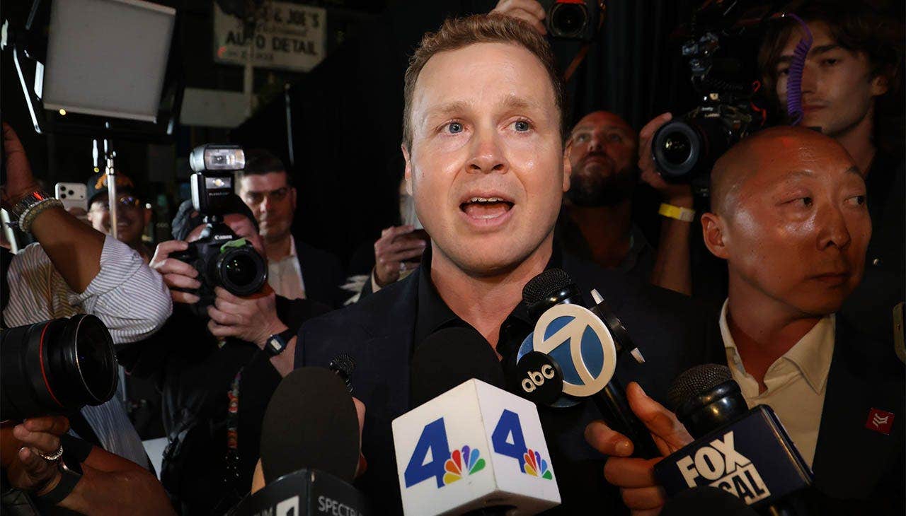 Ryan Reynolds slammed by Spencer Pratt over anti-hero, '80s comments