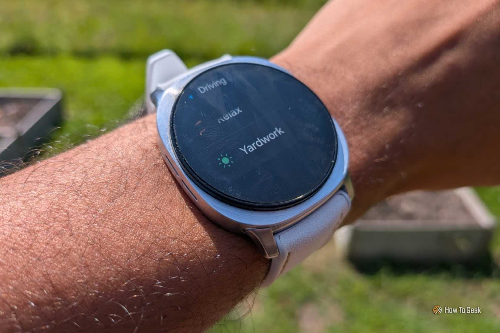 Custom Yardwork Mode on a Samsung Galaxy Watch 8.