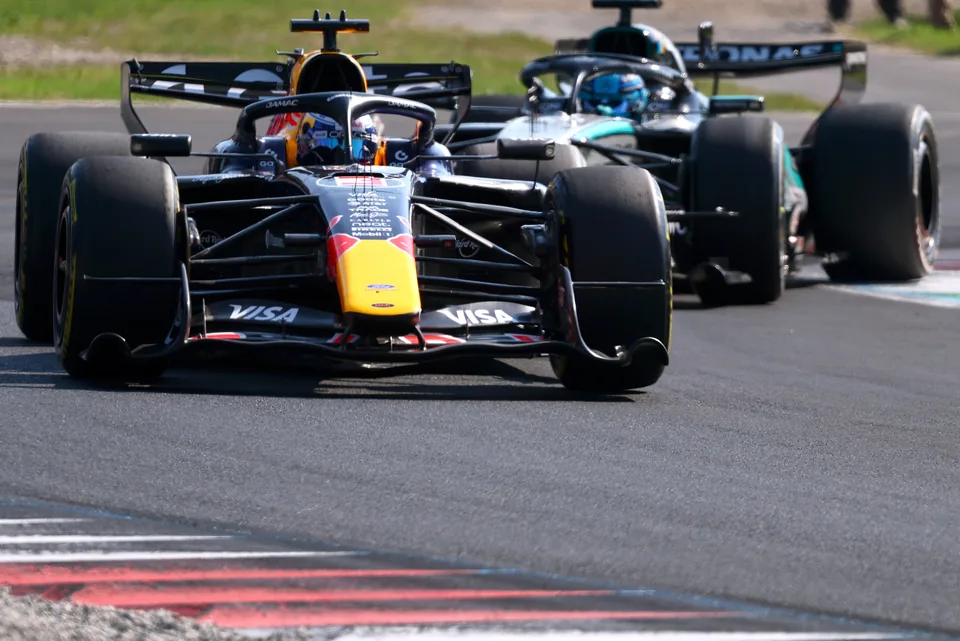 Max Verstappen, George Russell