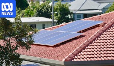 Whistleblowers accuse solar battery installers of fraud, misconduct in federal rebate scheme