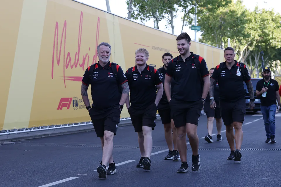 Haas, Team