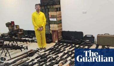 Making Iraq ‘normal’ again: do mass arrests and cash seizures signal end to corruption? | Iraq