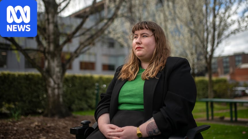 Wheelchair user refused taxi at Canberra's Parliament House