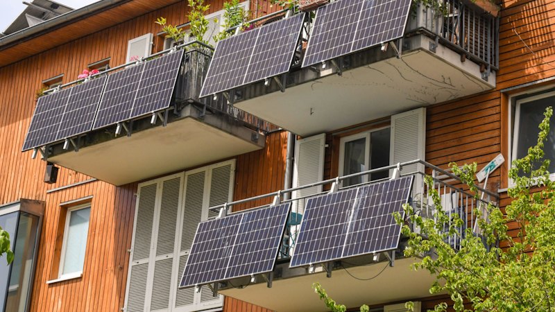 Plug-in solar and batteries: How new reforms could help renters and apartment residents cut energy bills