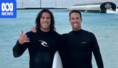 Man accused of killing Australian surfers was an assassin, witness tells Mexican murder trial