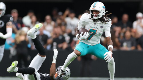 Miami Dolphins v Las Vegas Raiders