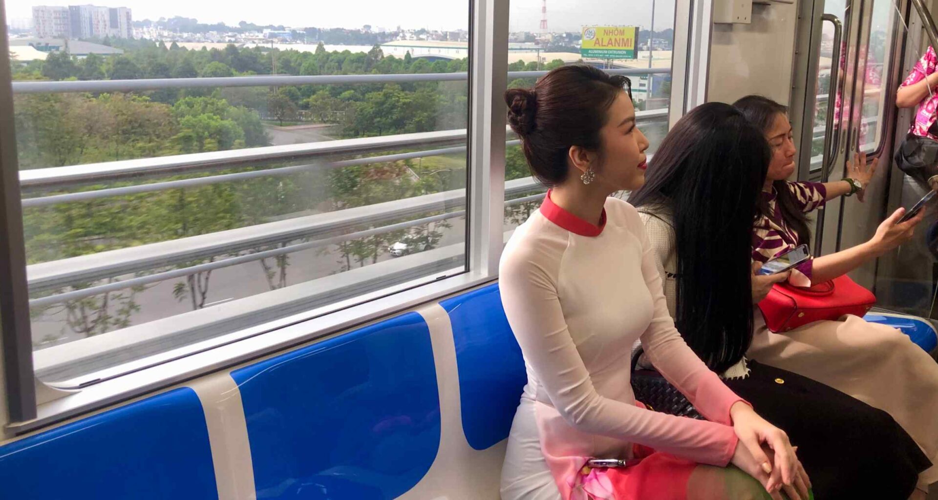 UK eyes role in Vietnam infrastructure boom with $2.5bn metro financing