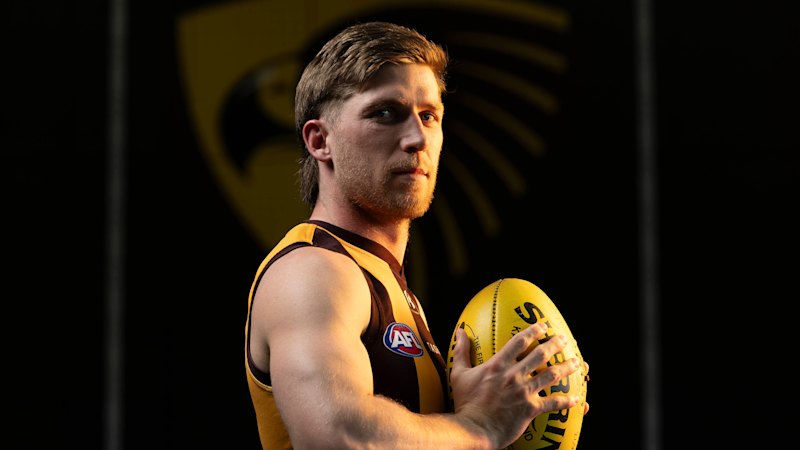 AFL 2026: ‘Repay the faith’: How Hawthorn Hawks star Dylan Moore has gone from the jailhouse to role model