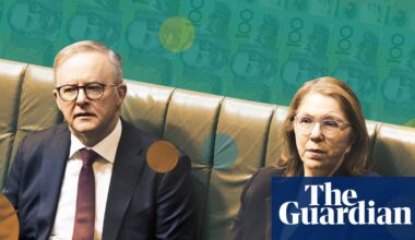 Labor seats get more than 90% of funding distributed under controversial multimillion-dollar grants program | Labor party