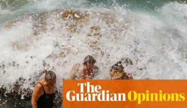 Australia’s approaching summer fills me with dread. I’m not equipped to battle 40C | Rebecca Shaw