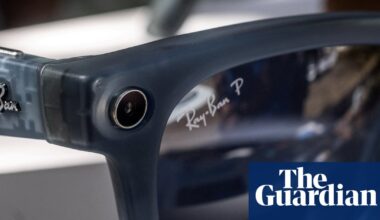 Albanese government considers ‘world-leading’ ban on smart glasses in public offices and buildings | Wearable technology