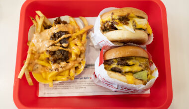 NFL quarterback admits to having an 'In-N-Out problem'