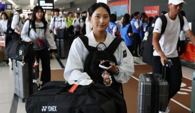 Asian Games-bound Korean soft tennis players arrive at Chubu Centrair International Airport in Nagoya, Japan, Tuesday. Yonhap