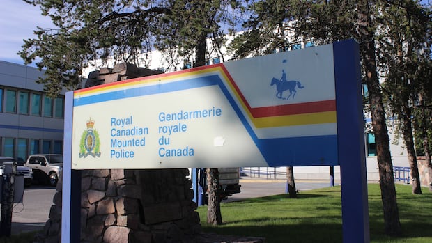 RCMP officers spent 'significant' time on mental health calls in 2025: chief superintendent
