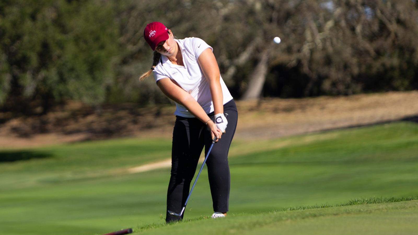 Cyclonitas Lead the Schooner Fall Classic With One Round to Go