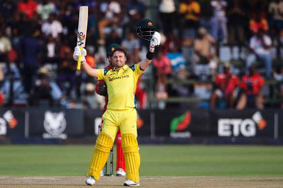 Josh Inglis celebrates his century. 
