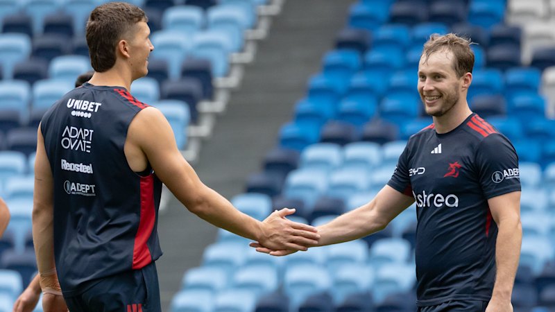 Sam Walker return: Star half trains with Sydney Roosters as 4000 fans watch Dolphins