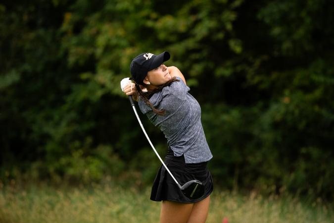 Women's Golf Ties for Sixth at Johnie Imes Invitational