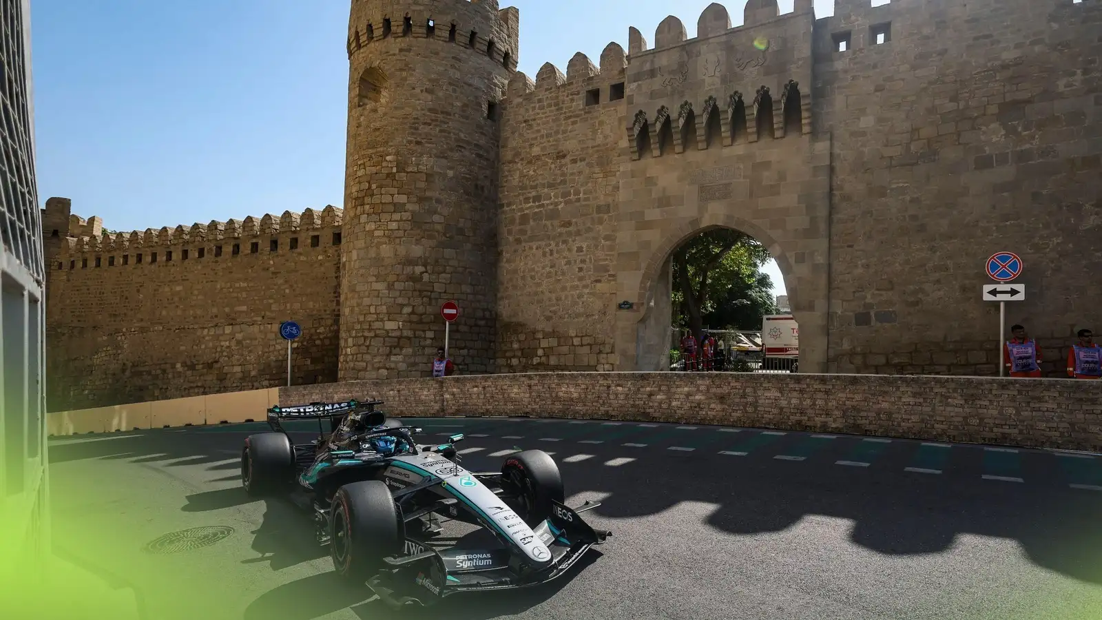 F1 LIVE: FP2 coverage from the F1 2026 Azerbaijan Grand Prix
