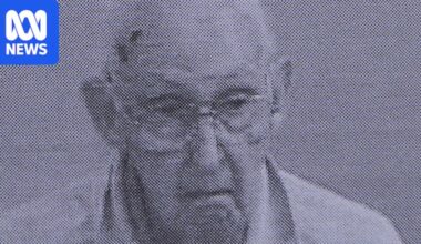 Catholic priest Robert Hickman jailed for sexually abusing two girls