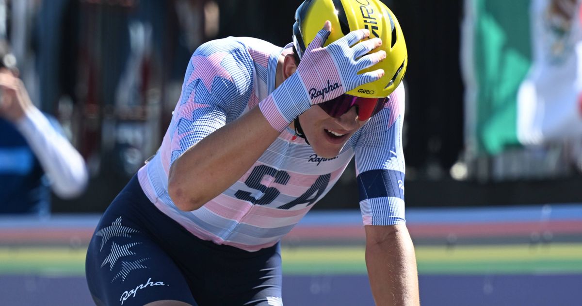 Visma's U23 World Champion Barry may turn pro early