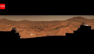 Nasa thought an ancient Martian lake shaped these rocks; Perseverance found evidence of three water events |