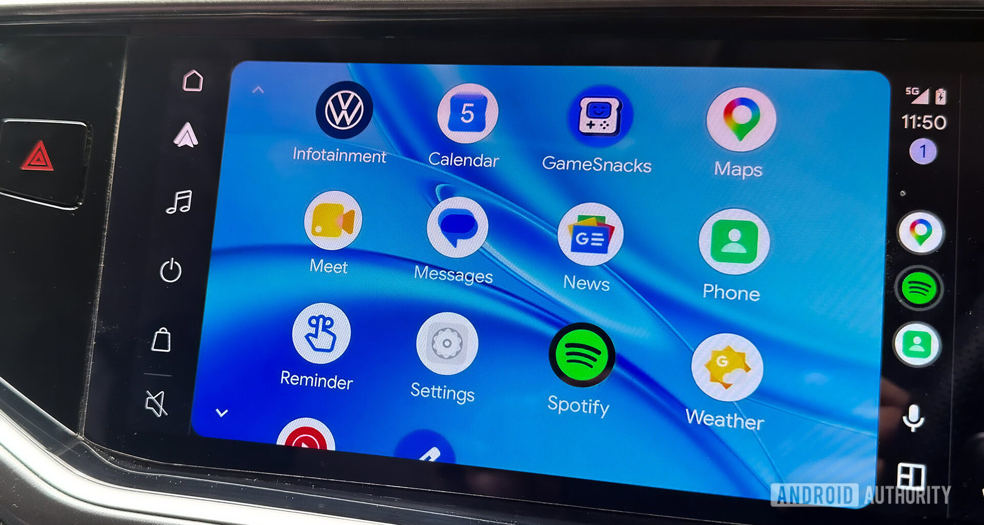 android auto dashboard with google meet icon hero image 1