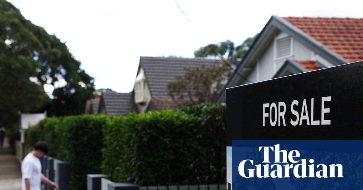 Brisbane and Sydney hit hardest by falling house prices as 5.2% shaved from Australian property values | Housing