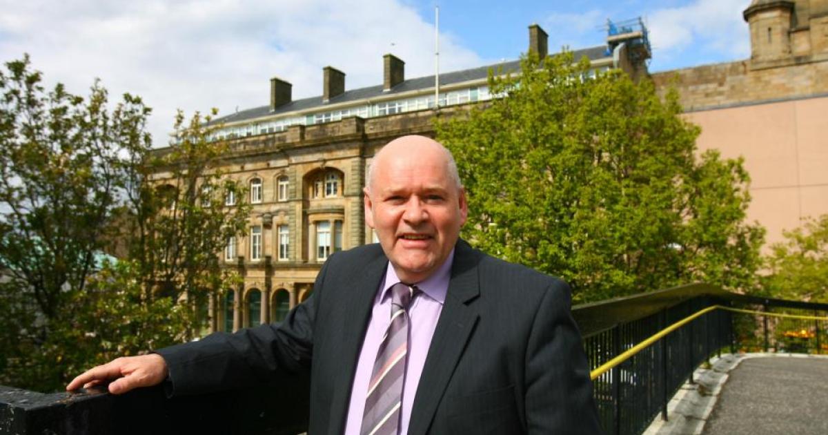 Councillor calls for police help with cycling safety