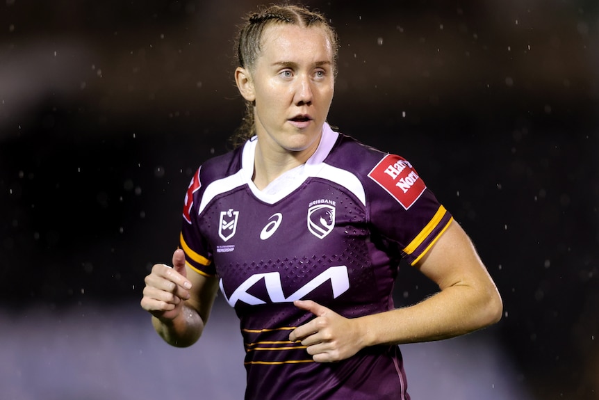 Tamika Upton warming up for the Broncos before an NRLW match.