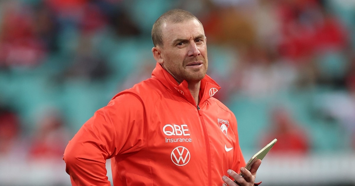 Another premiership coach Simon Goodwin pulls out of race for North Melbourne Kangaroos' top job