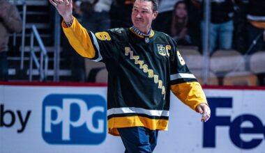 Mario Lemieux sold his minority stake in the Penguins. Here's what it does and doesn't mean.