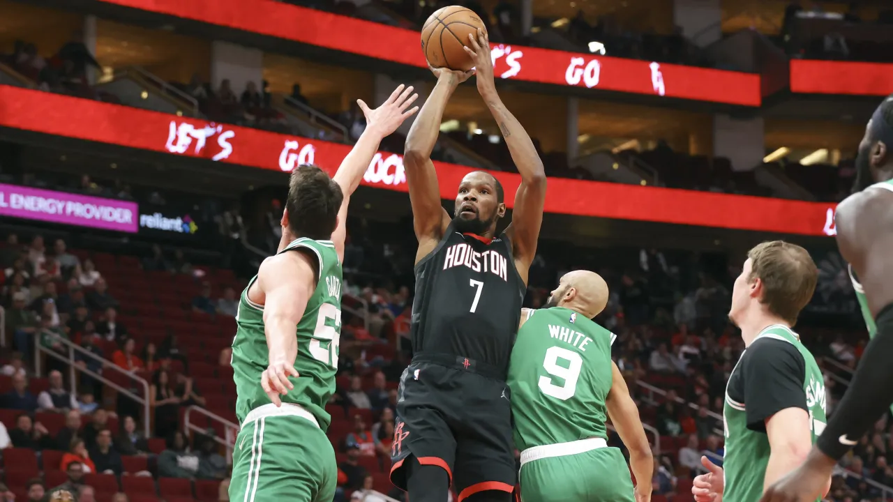 Celtics Now Have Better Sense of Kevin Durant's Trade Value image