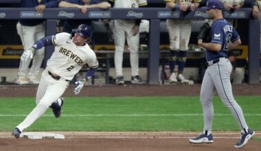 Brewers, Rays Make Playoffs, Complicating MLB-Union Labor Fight